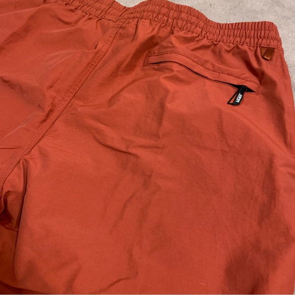 Vans | NWT Men's Primary II 17” Volley Shorts XL - Picture 11 of 11